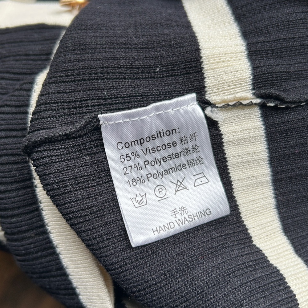 Cream-Trim Black Ribbed Button Front Top - Picture 5 of 8